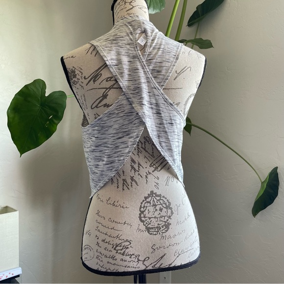 Lululemon Tank Top - Picture 3 of 7